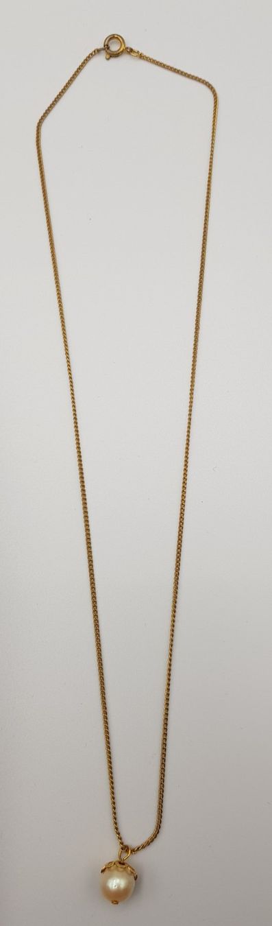 Catenine: Kette mit Anhänger – Usato da Wald ZH venduto da Silena02 1