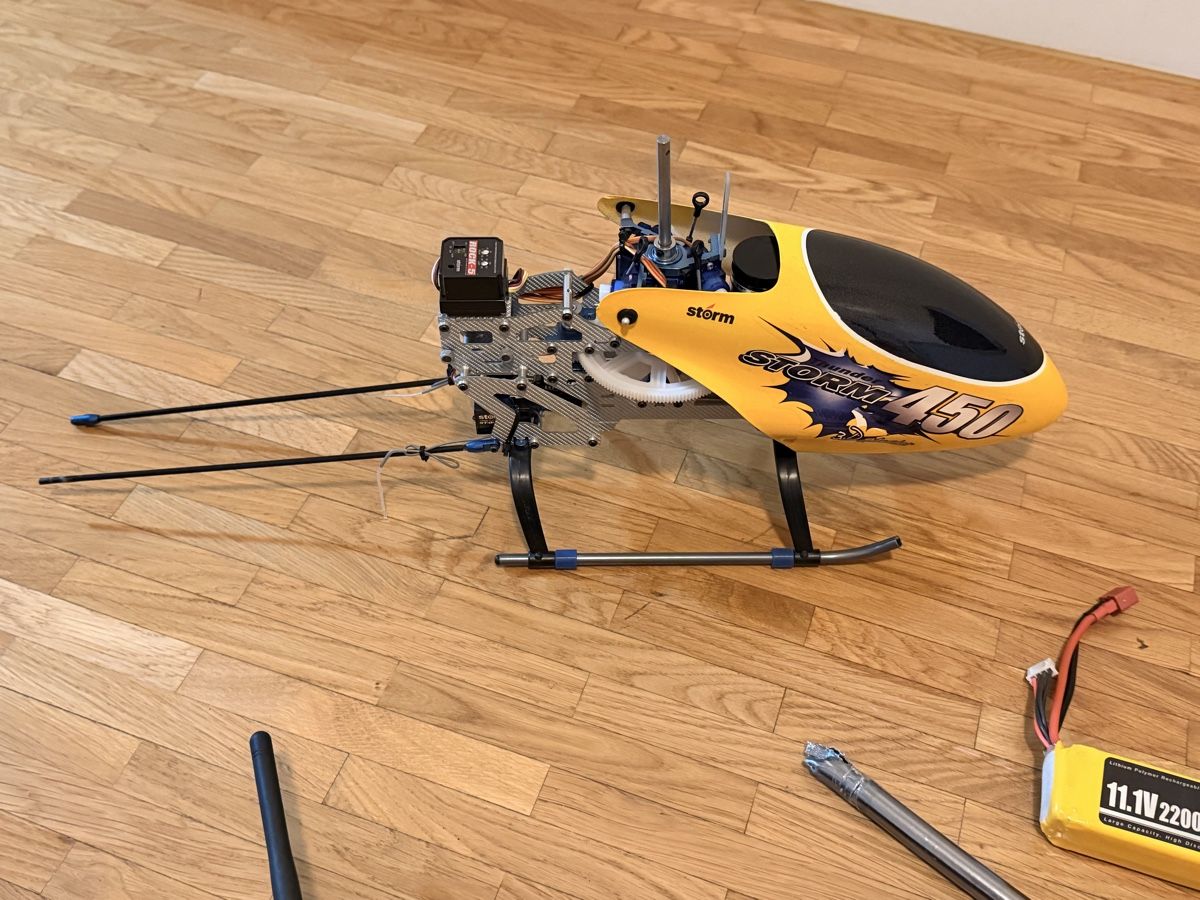 Thunder Tiger Modellismo RC: RC Helikopter Thunder Storm mit Koffer – Usato da Zürich venduto da Gadgets2020 1