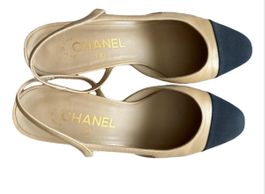 Chanel Slingbacks Gr. 37,5 Beige/Schwarz Leder