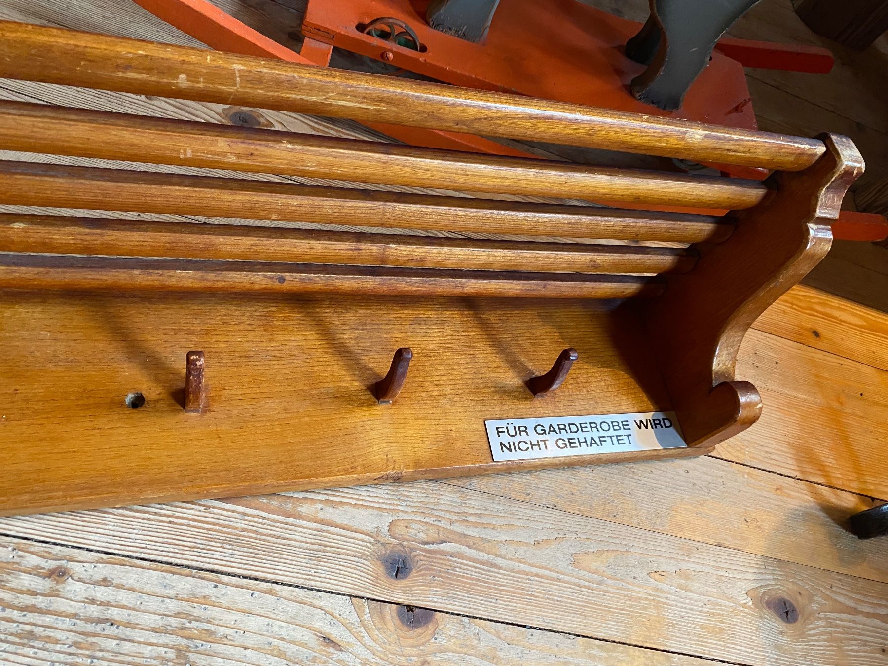 Garderobe: Garderobe – Gebraucht aus Lenk im Simmental von gwustu 3