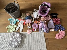 Zwei Puppen mit div Kleider und Zubehör