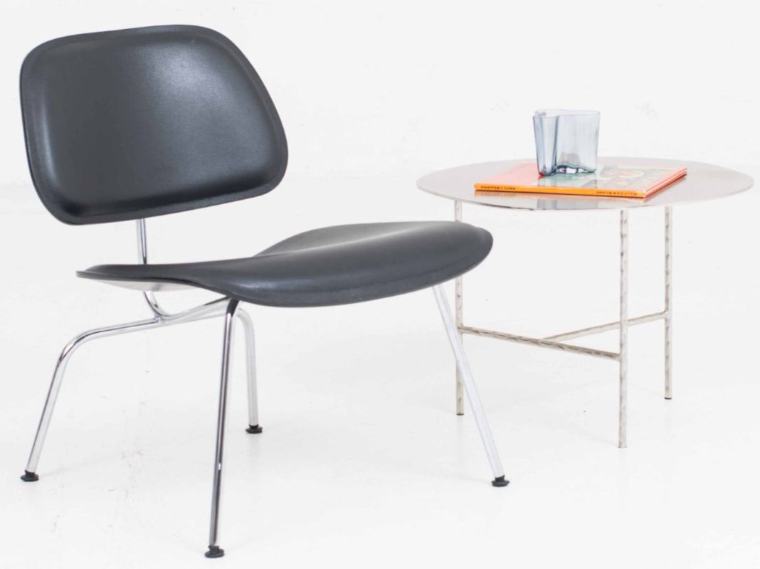 Poltrone: Vitra LCM Sessel mit Leder von Charles & Ray Eames – Usato da Zürich venduto da STUZH38