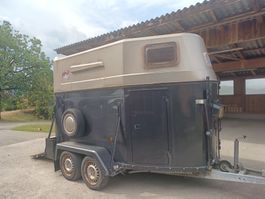 Pferdetransport Sachentransportanhänger