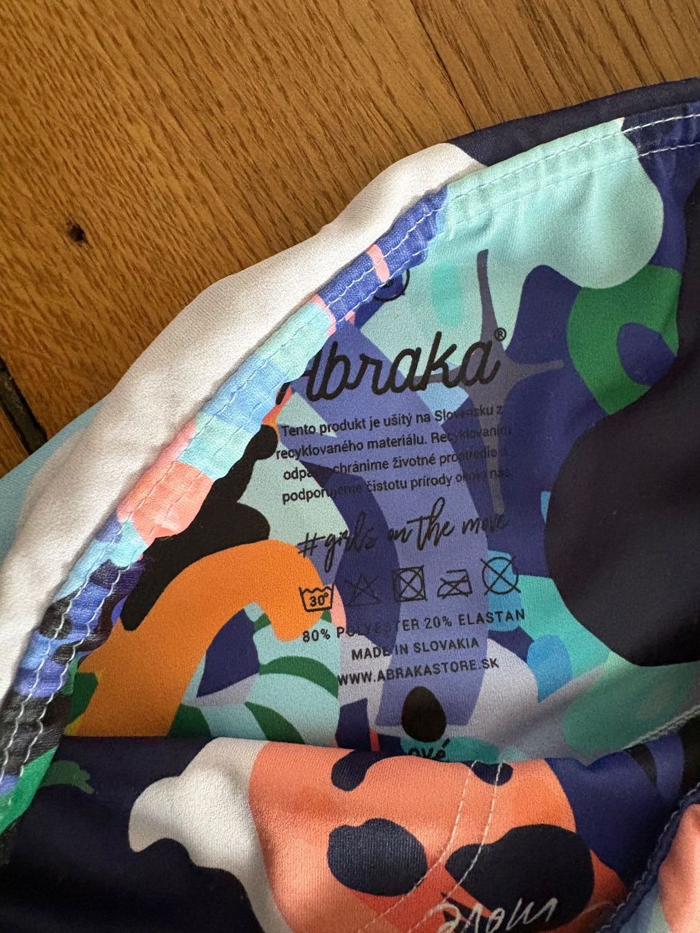 Hosen: Abraka Gym Shorts Gr. S – Gebraucht aus Zürich von triangular 7