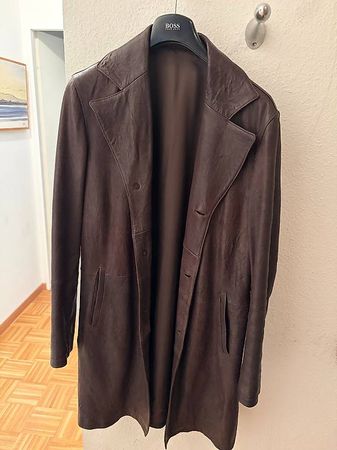 Joli veste en cuir mi-long marron pour homme taille 50
