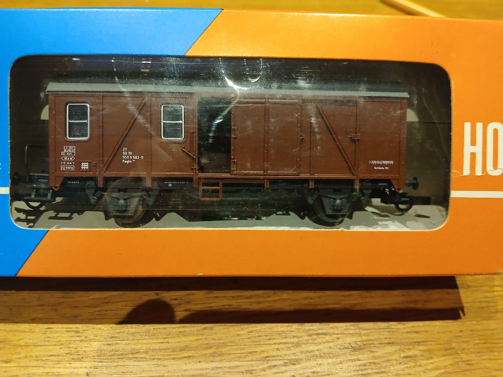 Roco Modellini di ferrovie: Roco HO 4372 Güterwagen, Neu! – Nuovo e nell'imballaggio originale da Bözen venduto da Kolumbus77