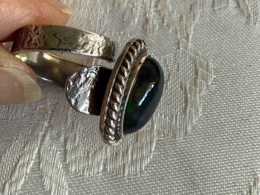 Ringe: Echter äthiopischer Grün-Opal- Silberring regulierbar – Neu und originalverpackt aus Ebikon von elischka 1