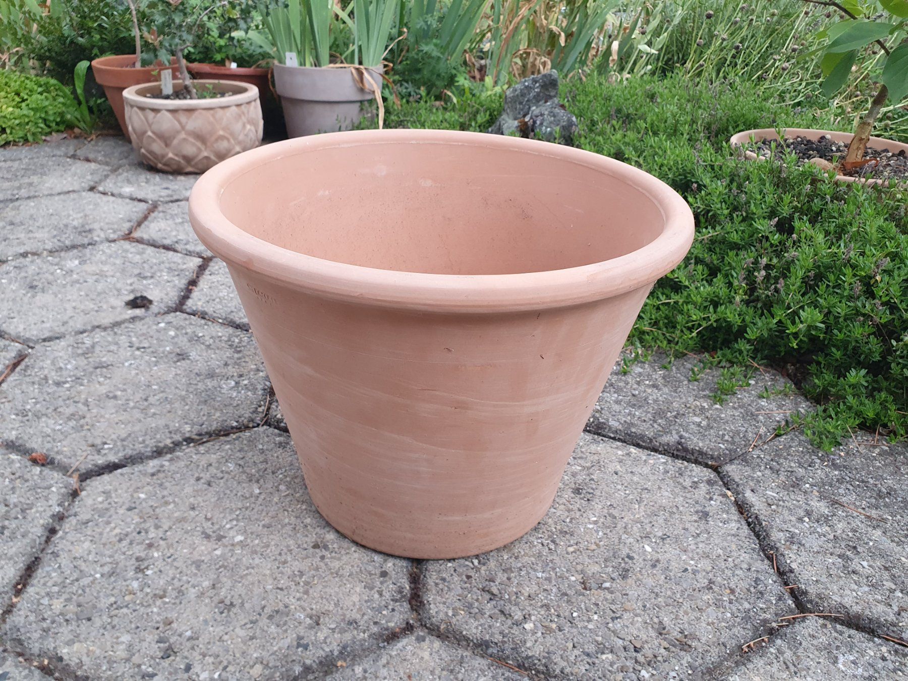 Blumentöpfe: Pflanzgefäss - Blumentopf – Gebraucht aus Steffisburg von C.Kreuzer 1