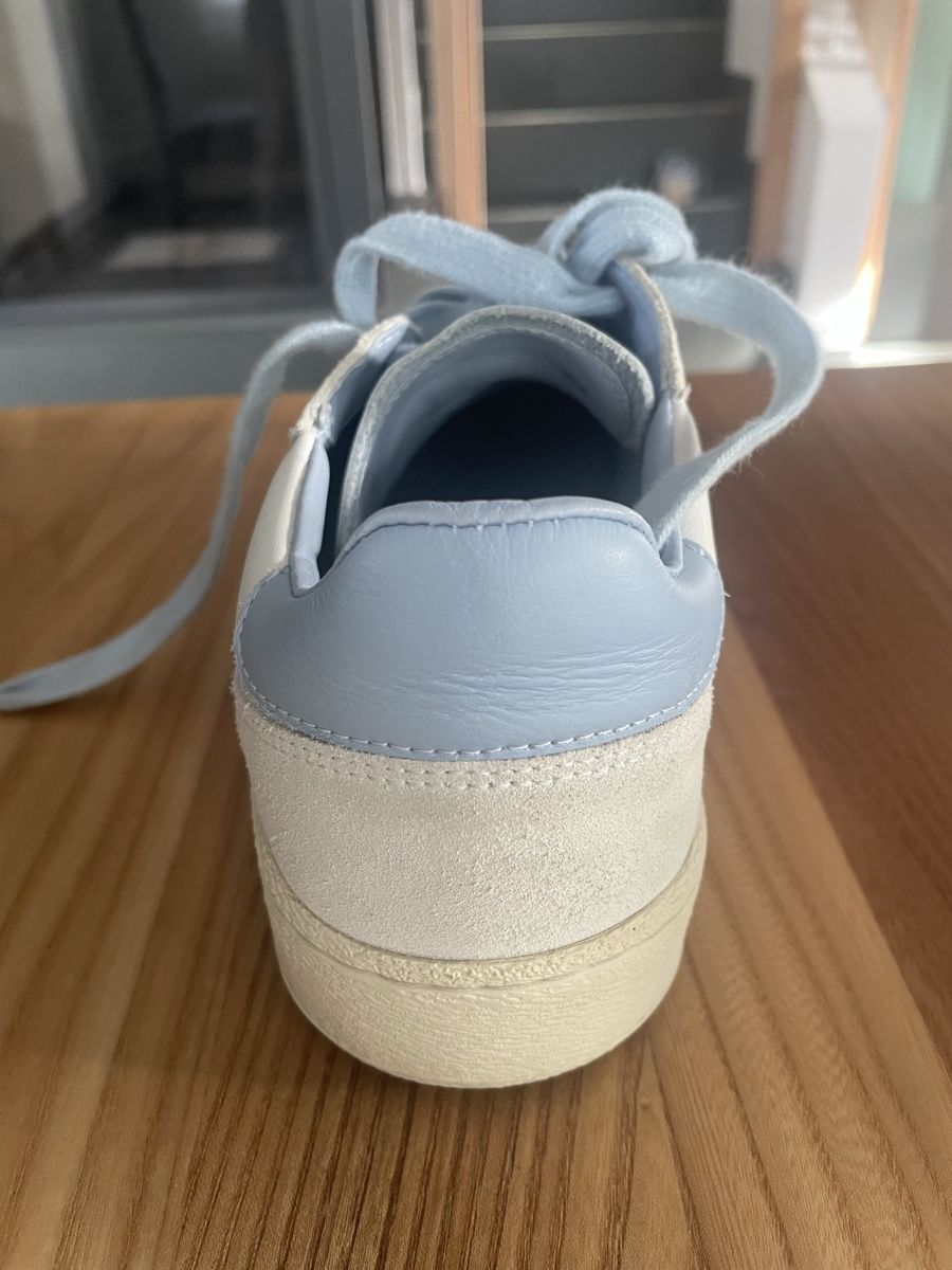 Copenhagen Chaussures femmes: Copenhagen Studios Sneaker weiss hellblau Grösse 37 – D'occasion à Heiden par ring77 2