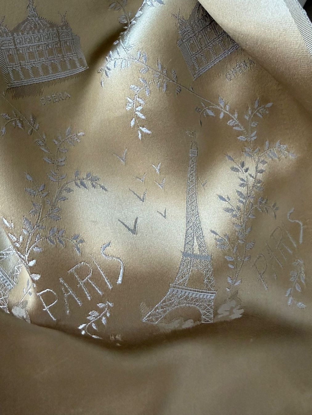 Foulard & Sciarpe: Paris Souvenirschal Vintage – Usato da Luzern venduto da Lampion 3