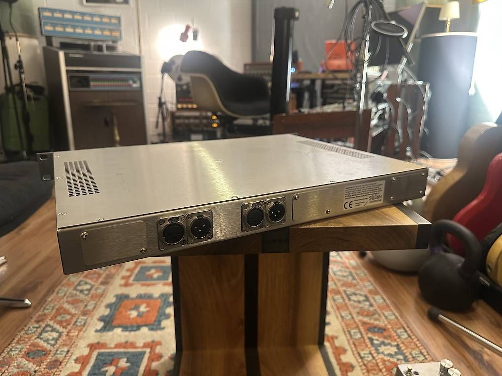 Strumenti musicali: Eckmiller w86a in Rack – Usato da Winterthur venduto da Porchhouse 1