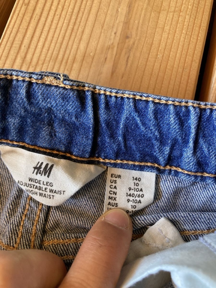 H&M Hosen: Jeans divers, Gr.140 – Gebraucht aus Felsberg von kat_v2cm 1