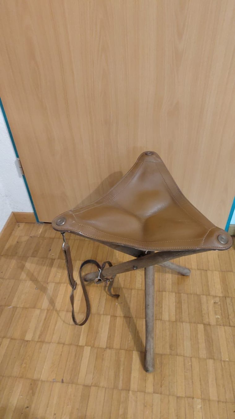 Sedie: 3 Stk. Jagdstühle klappbar – Usato da Oberhof venduto da pesu333