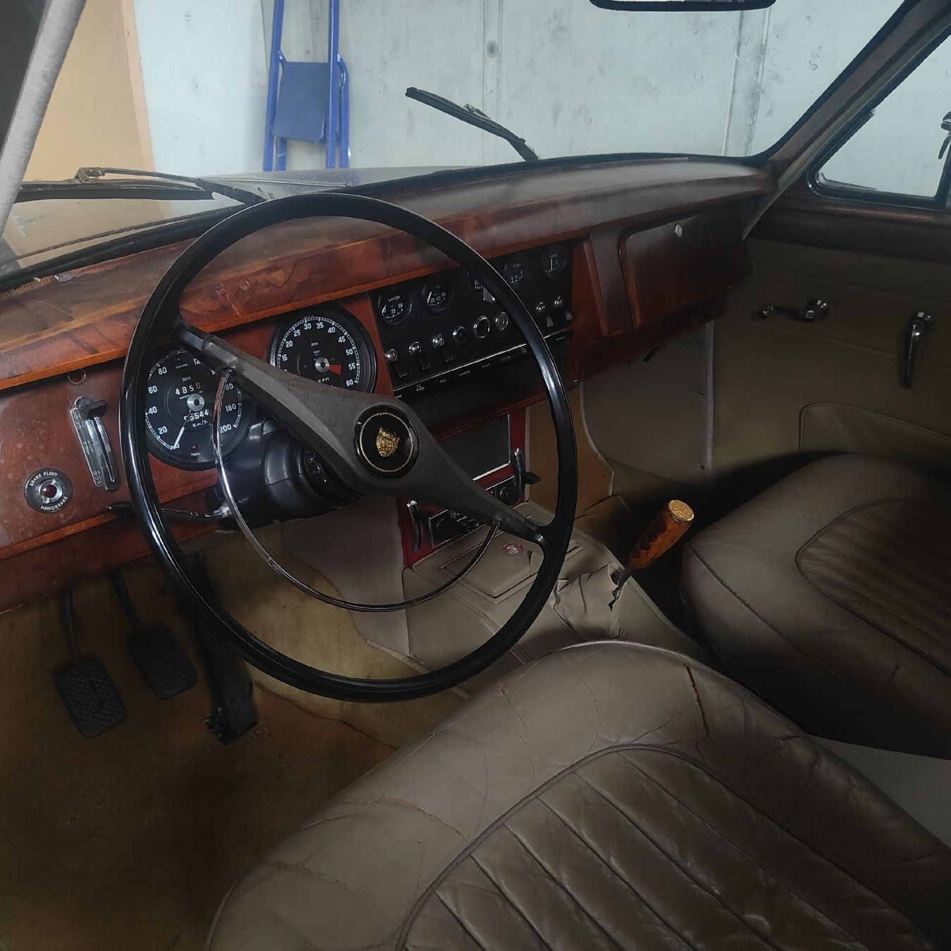 Jaguar Automobili: Jaguar MK 2 vétéran – Usato da Palézieux-village venduto da uras611 4