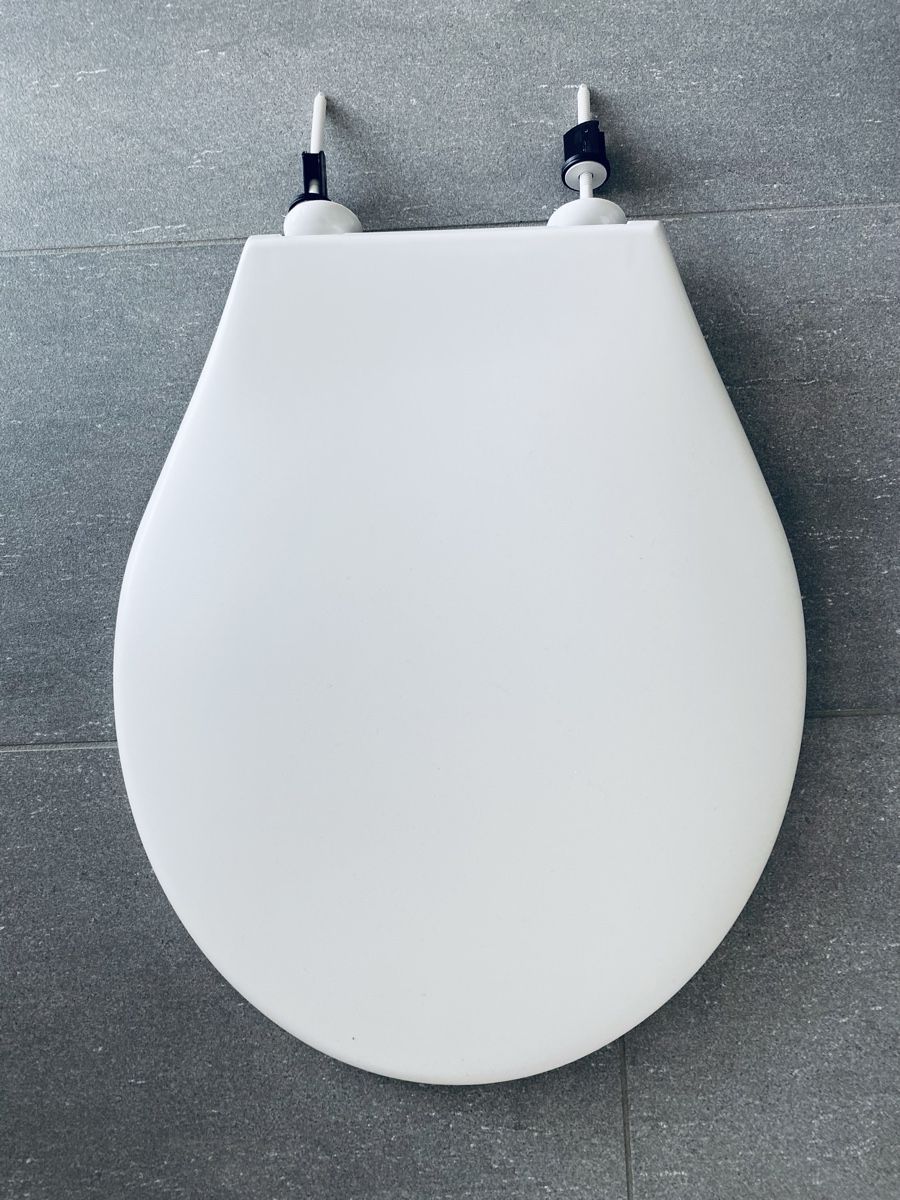 WC: NEUER TOILETTEN SITZ MIT DECKEL – Nuovo e nell'imballaggio originale da Malters venduto da Kuettel1 1
