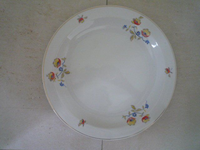 Teller: Ancienne assiett3e Langenthal de 1947 – Gebraucht aus Cortaillod von Matteo18