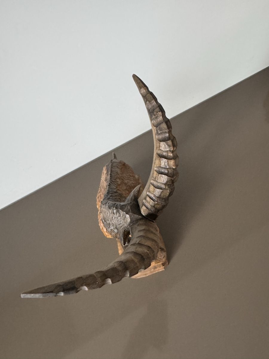 Skulpturen & Statuen: Holz-Steinbock, geschnitzt, Dekoration, neuwertig – Neu (gemäss Beschreibung) aus Ibach von jansim 3