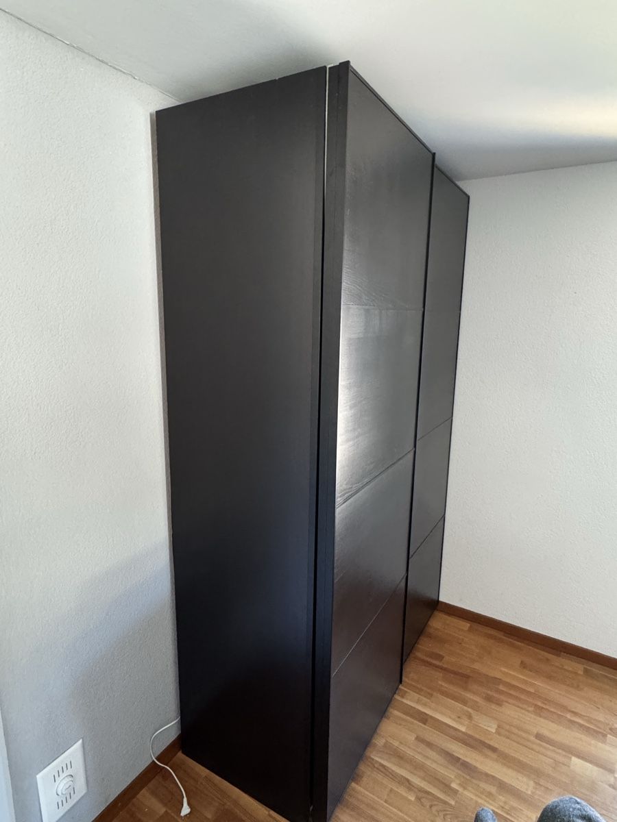 Ikea Schränke: Ikea Pax Schrank mit integrierter Licht – Gebraucht aus Wald ZH von StefaNes88 3