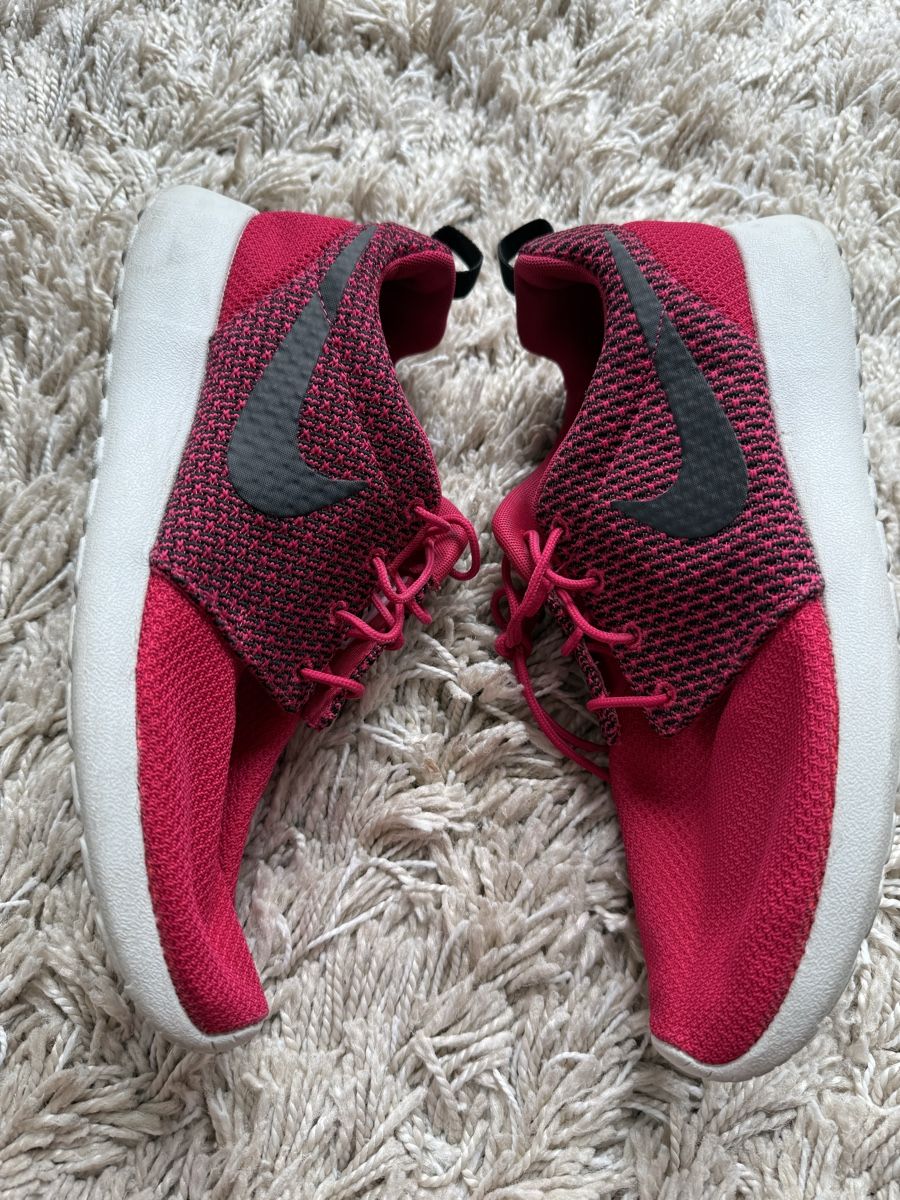 Nike Scarpe da uomo: Nike Rosherun – Usato da Zürich venduto da Sebi.063