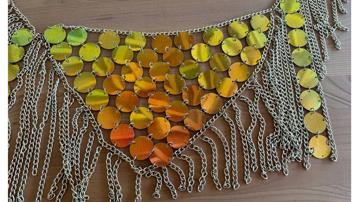 Kostüme: Glitzerndes Set mit Pailletten, Gold – Gebraucht aus Goldau von rkl86 5