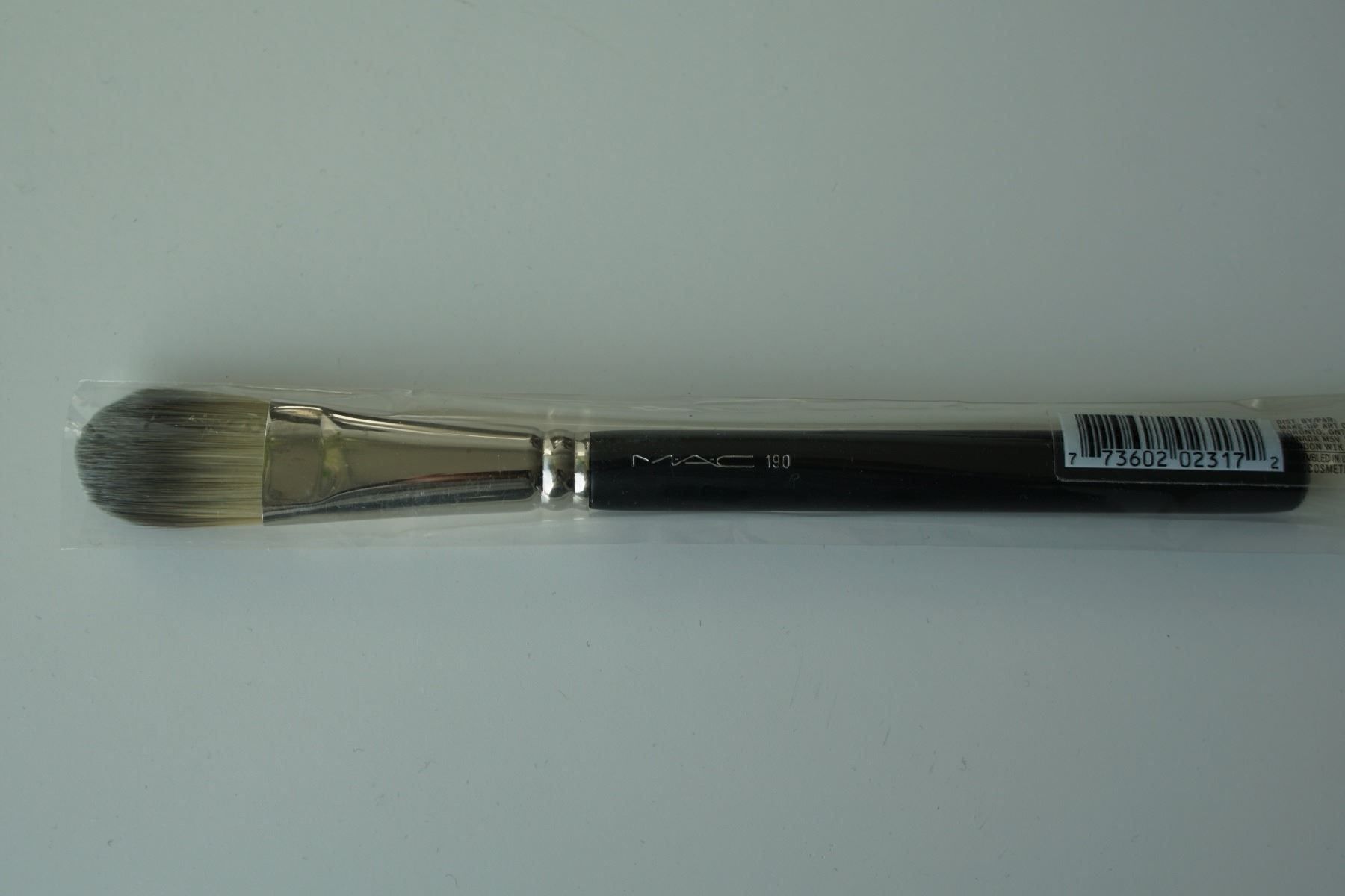 Make-up: MAC Brushes/Pinsel 190 Foundation Brush - Neu – Nuovo e nell'imballaggio originale da Zürich venduto da sambaum 4