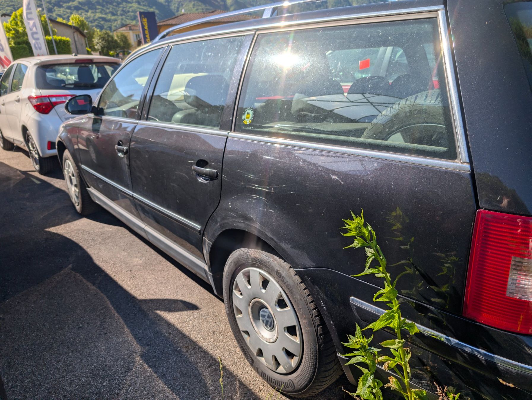 Volkswagen Modellini d'auto: Vw passat variant – Difettoso da Cimo venduto da pippo1992 3