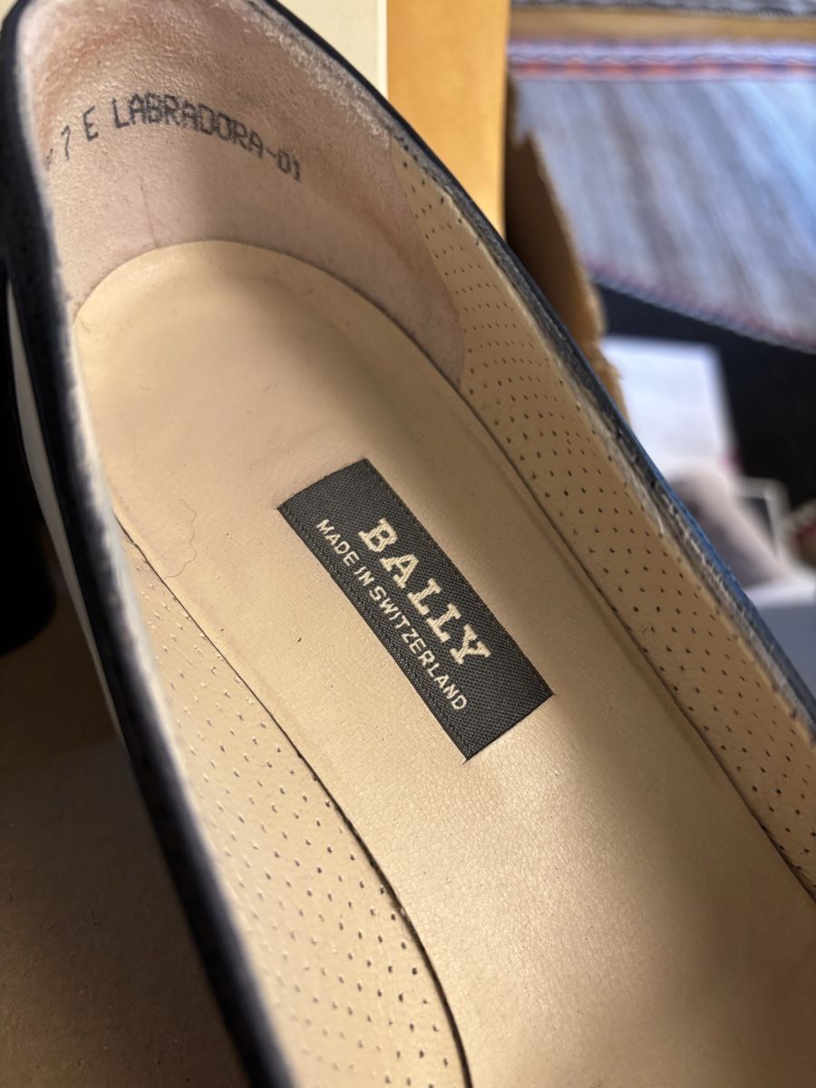 Bally Chaussures femmes: Klassische Bally Damenschuhe – D'occasion à Bern par Himmelsherold 2
