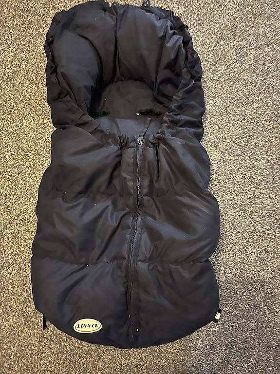 Schlafsäcke: Kinderwagen Winterfusssack Baby – Gebraucht aus Pfäffikon SZ von hejaeggi