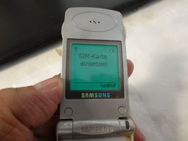 SAMSUNG SGH-A300 ANTIK HANDY-NUR HANDY.OHNE CHARGER-LÄÜFT