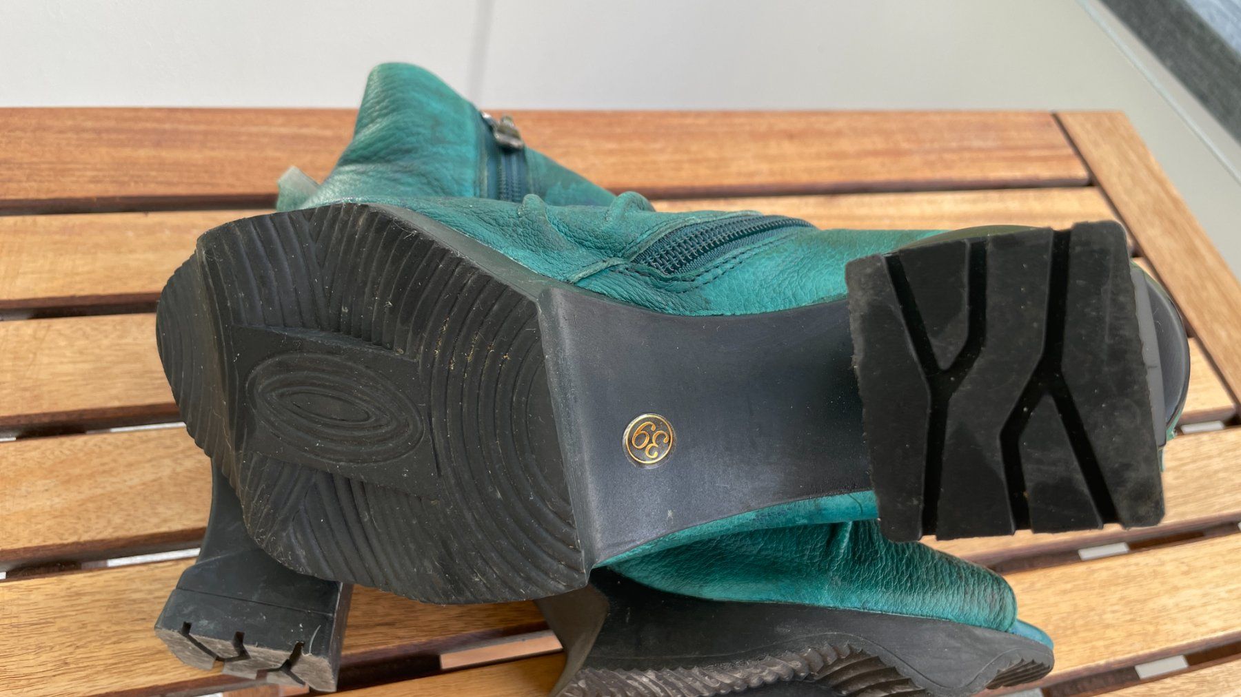 Scarpe da donna: Wunderschöne ausgefallene Schuhe – Usato da Bern venduto da .DolceVita. 4