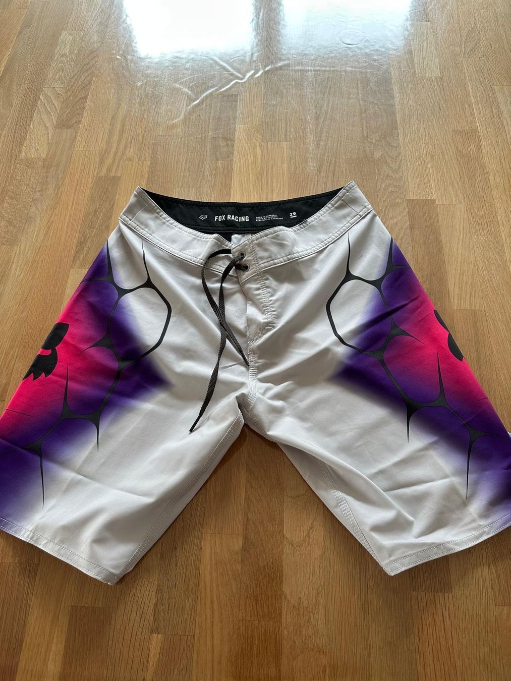Fox Costumi da bagno: Short de bain Fox Racing taille 29  - État impeccable! – Nuovo (secondo la descrizione) da Vétroz venduto da enz_gr95