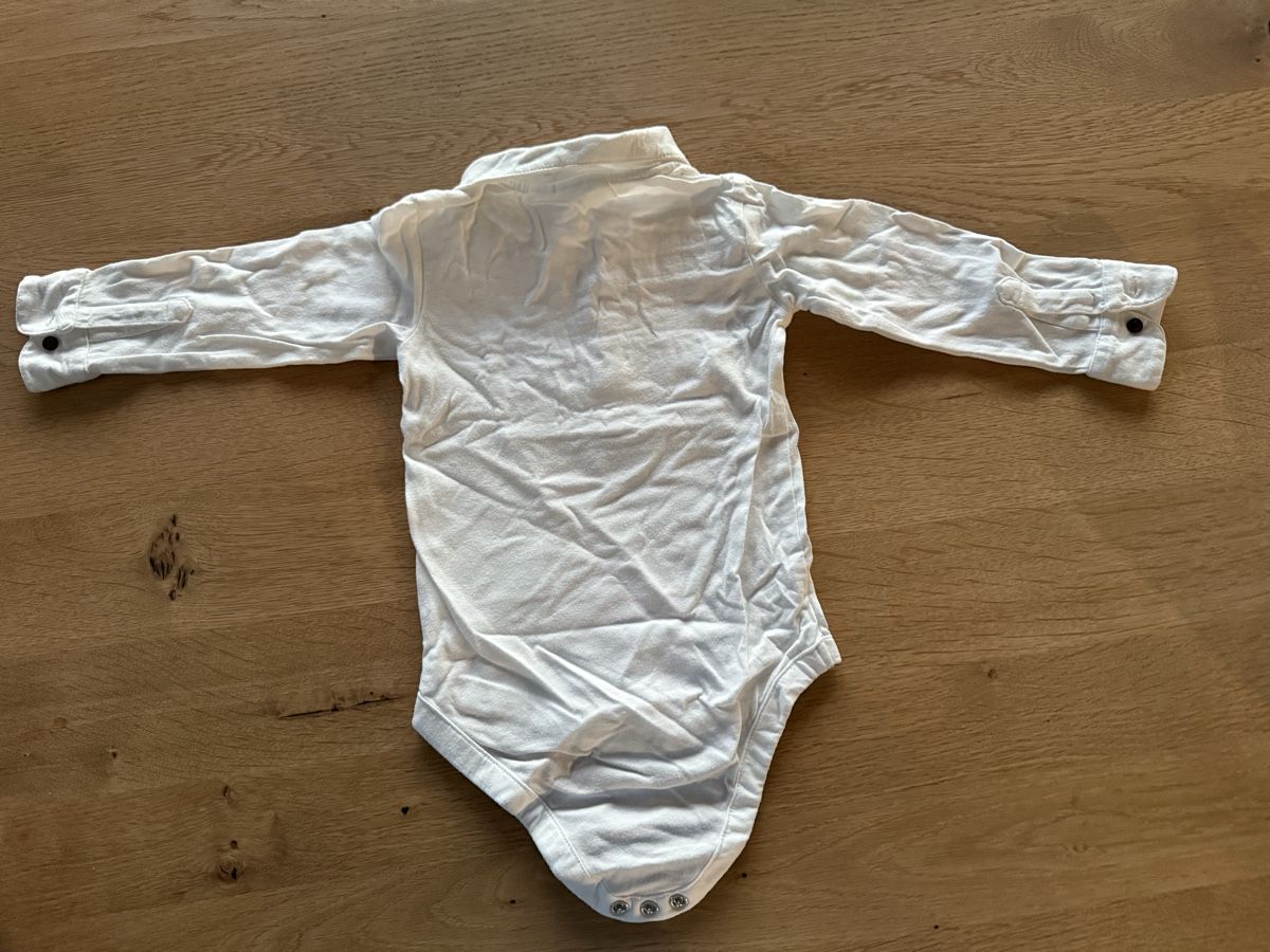 Completi: Body Tuxedo Grösse 80/86 – Usato da Goldswil venduto da Fisel 3