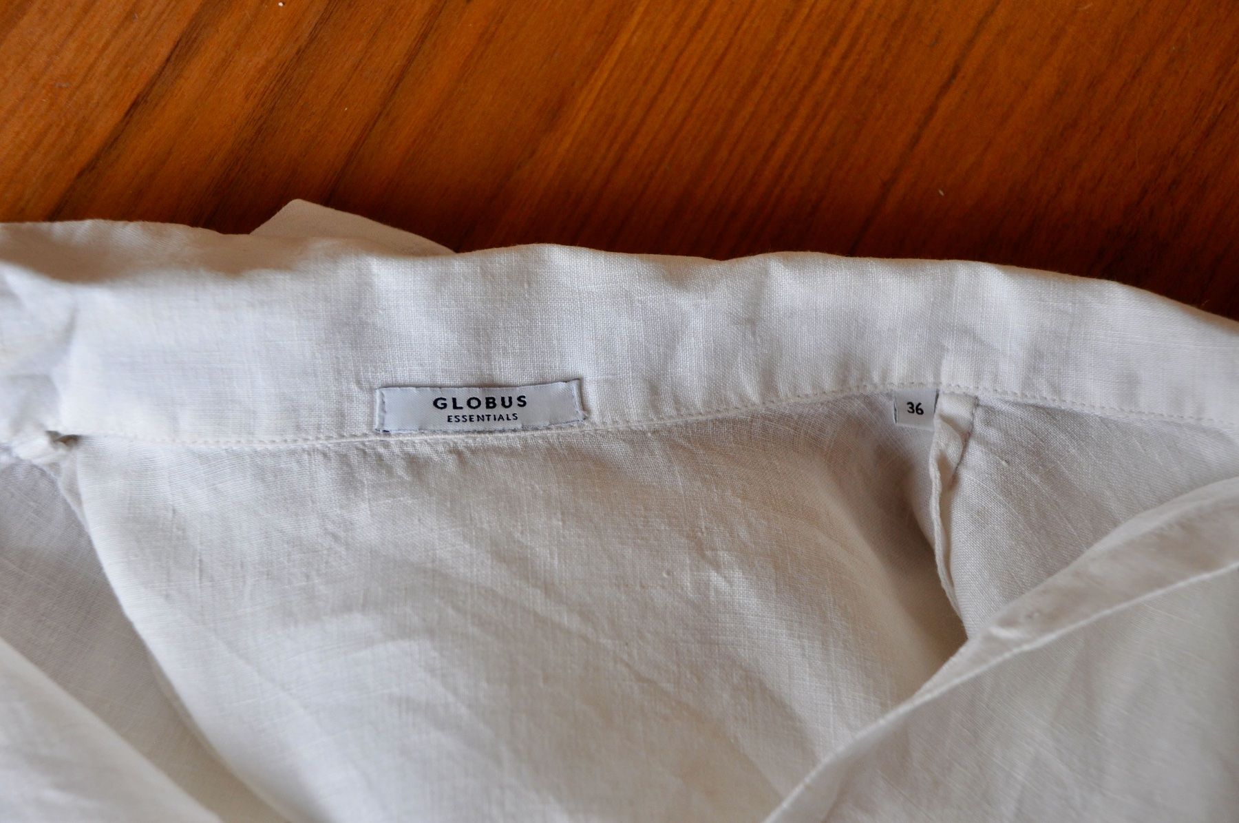 Globus Camicette: Weisse Leinenbluse von Globus Essentials, Grösse 36 – Usato da Basel venduto da fido_mania 3