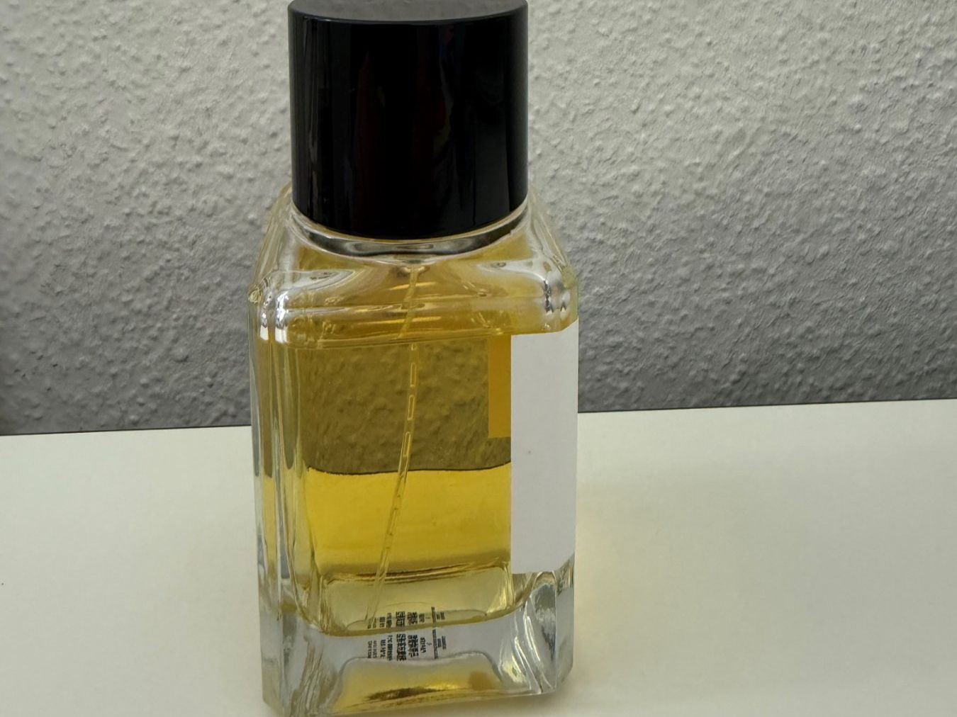 Profumi & Eau de Toilette: Matière Première Falcon Leather Eau de Parfum - 100ml – Nuovo (secondo la descrizione) da Basel venduto da zukk_ 1