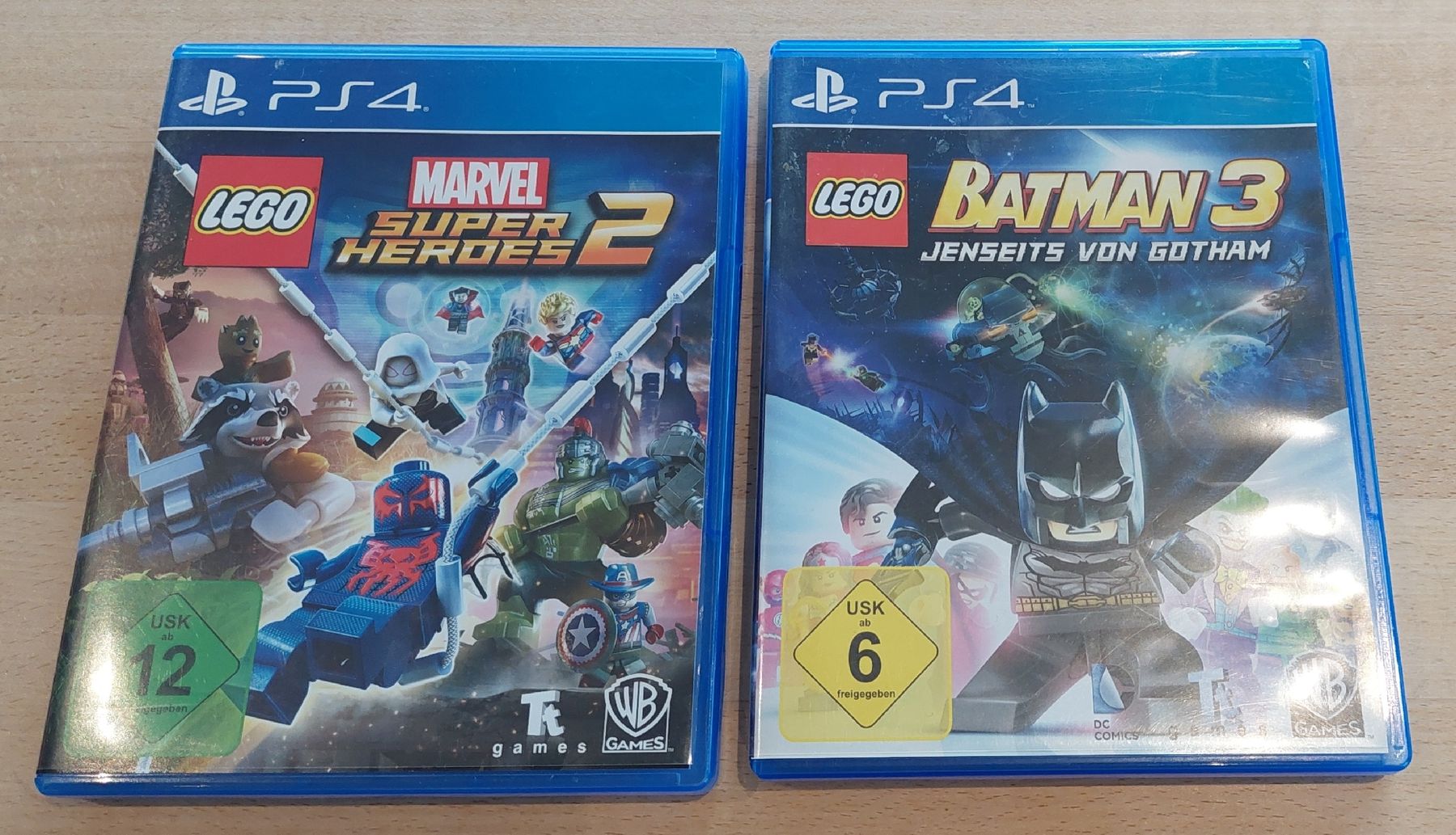 Lego Jeux: PS4 Lego (Batman3 , Super Heroes2) – D'occasion à Dübendorf par huebi01