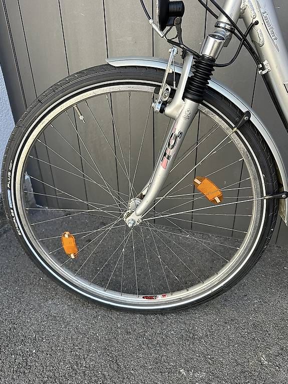 Velos: Bicicletta da donna Torpedo 28 – Gebraucht aus Quartino von DiloUsato 9
