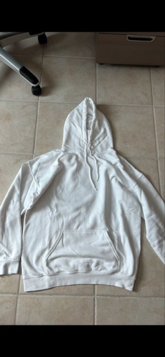 Pullover & Sweatshirts: Pull MAN blanc – Gebraucht aus Couvet von car_s22h