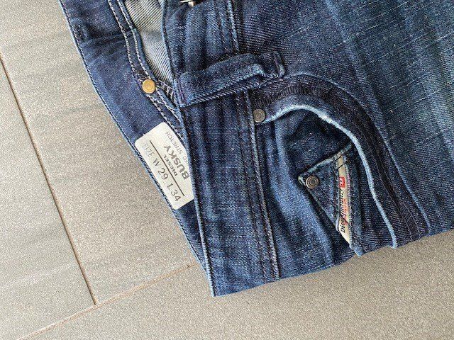 Diesel Jeans: DIESEL – Usato da Grenchen venduto da O.r.i.g. 1