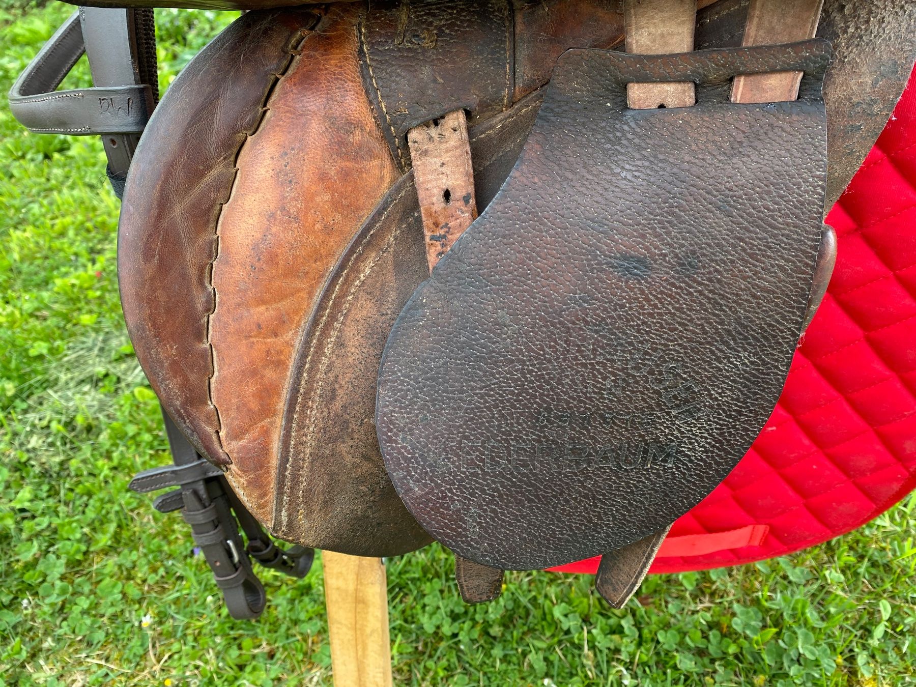 Selle & Accessori: schöner Vielseitigkeitssattel – Usato da Feldbach venduto da Fea1 7