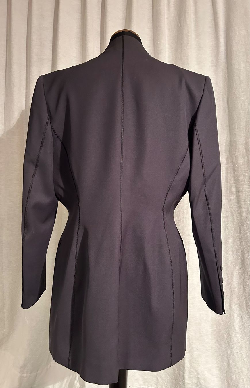 Anzüge & Kostüme: Damen Blazer G 42 MONTANA. – Gebraucht aus Niederglatt ZH von adi_99tq 2