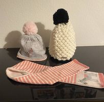 Lot 3 pièces fille bonnets et écharpe 3-5 ans
