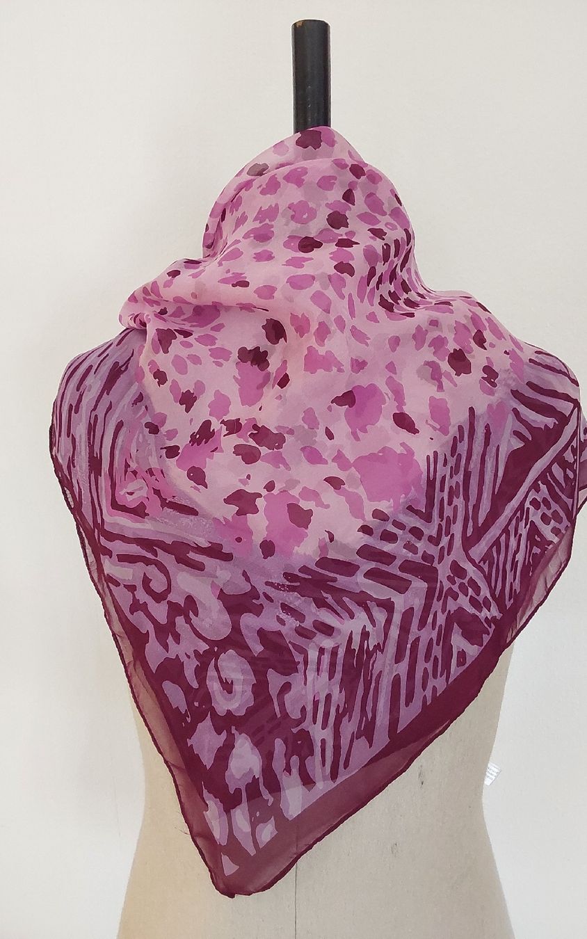 Foulards, Tücher & Schals: Seidenfoulard quadratisch – Neu (gemäss Beschreibung) aus Köniz von scopello12