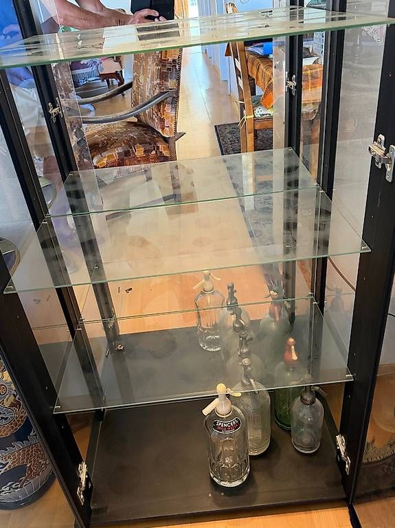 Vitrines: Vitrine exposition avec lumière  – D'occasion à Preverenges par mih_vqg5 1