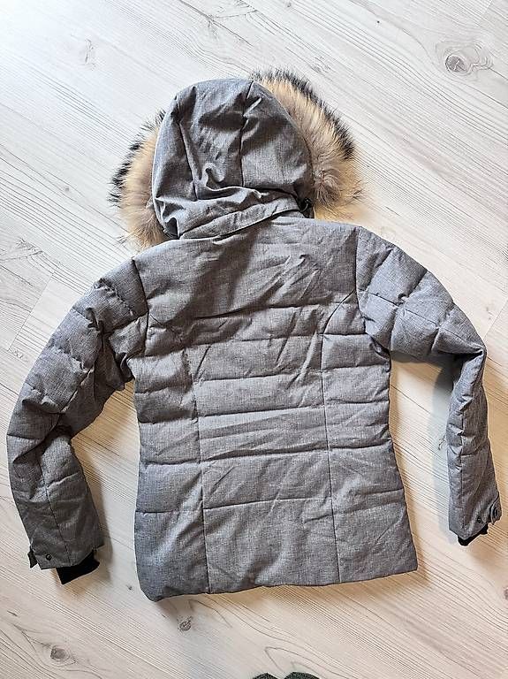 Giacche: Jacke mit echtfell Kaputze – Usato da Emmetten venduto da out_qjr2 1