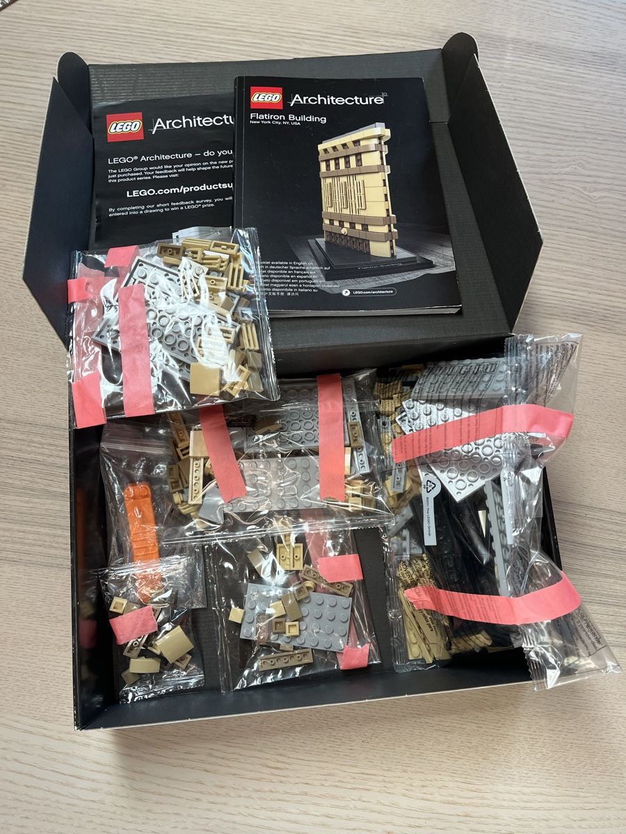 Lego Kit di costruzioni: Lego Architecture - flat Iron Building – Nuovo (secondo la descrizione) da Bern venduto da fel_r5br 3