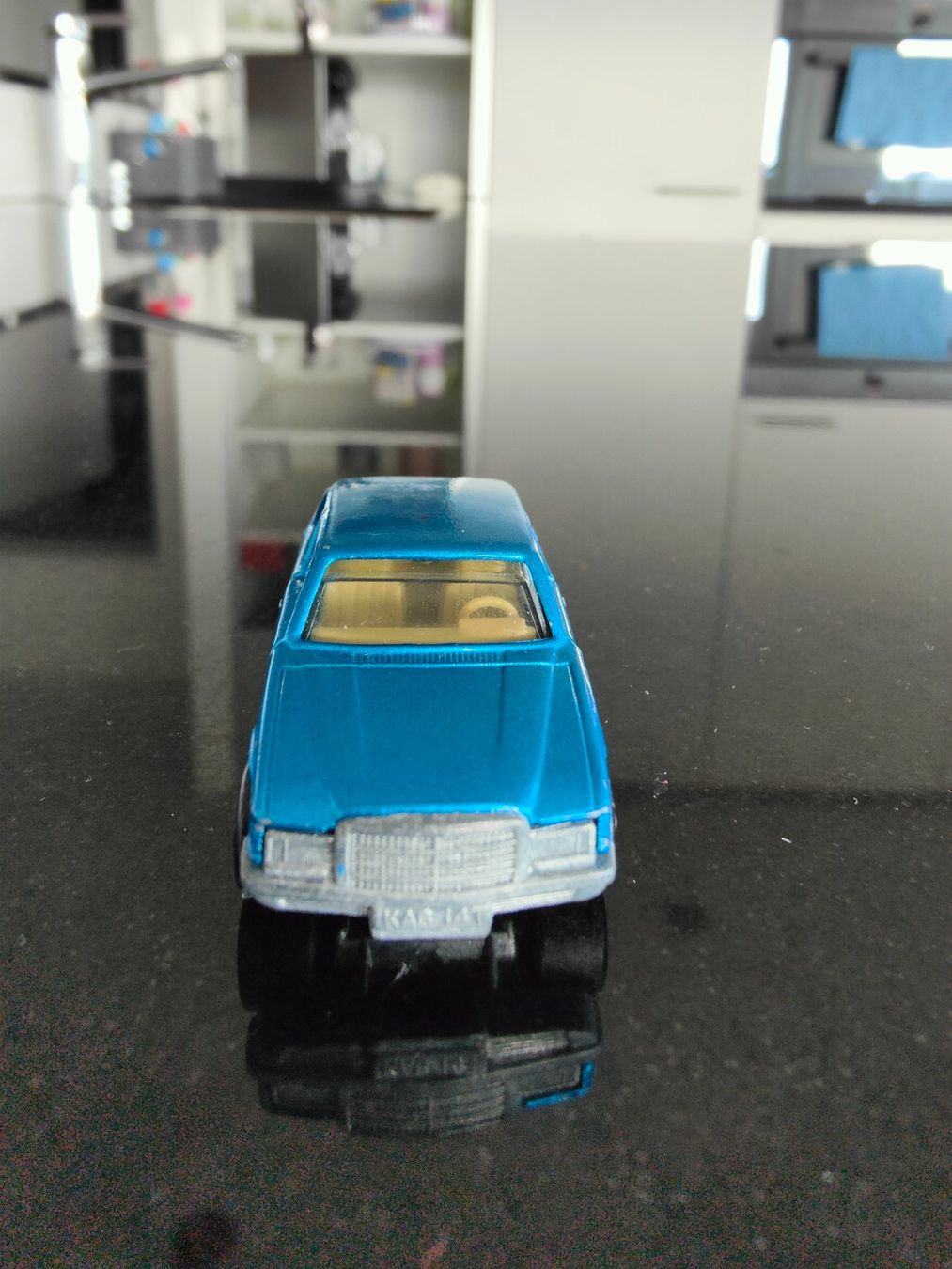Matchbox Modellautos: Matchbox Mercedes – Gebraucht aus Zuzwil SG von Atalanta75 2