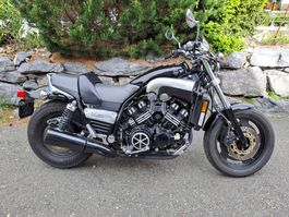 YAMAHA VMX 1200