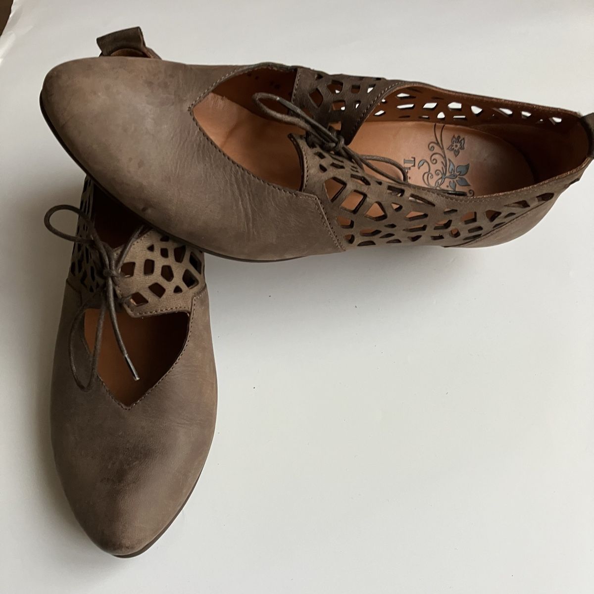Damenschuhe: Think Pumps – Gebraucht aus Baar von Pulsatilla 2