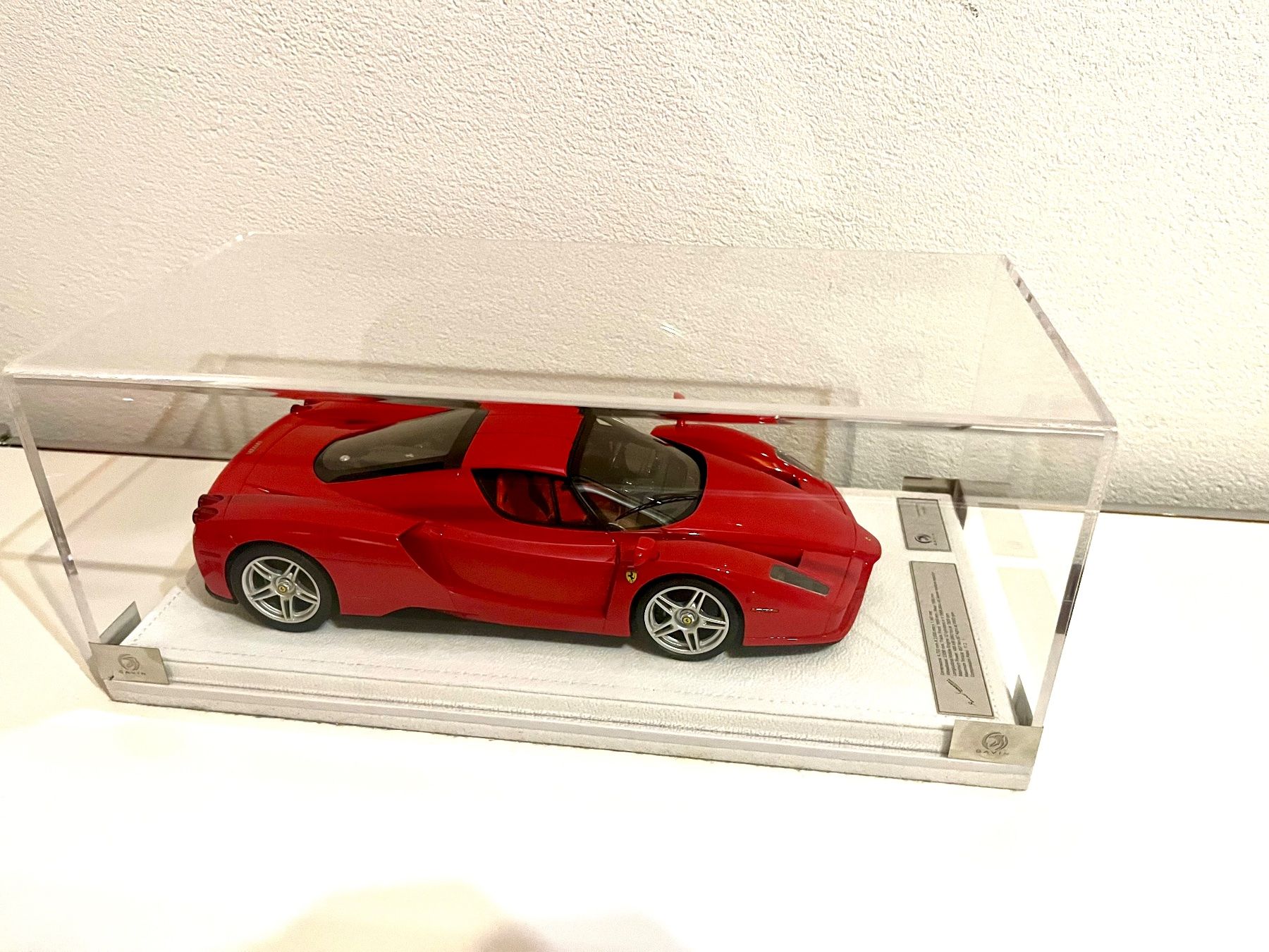 Ferrari Modellini d'auto: Ferrari Enzo 1:18 – Nuovo (secondo la descrizione) da Schänis venduto da retail_rover 2