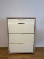 Schlafzimmerset mit Bett, Kommode und 2 Nachttischen